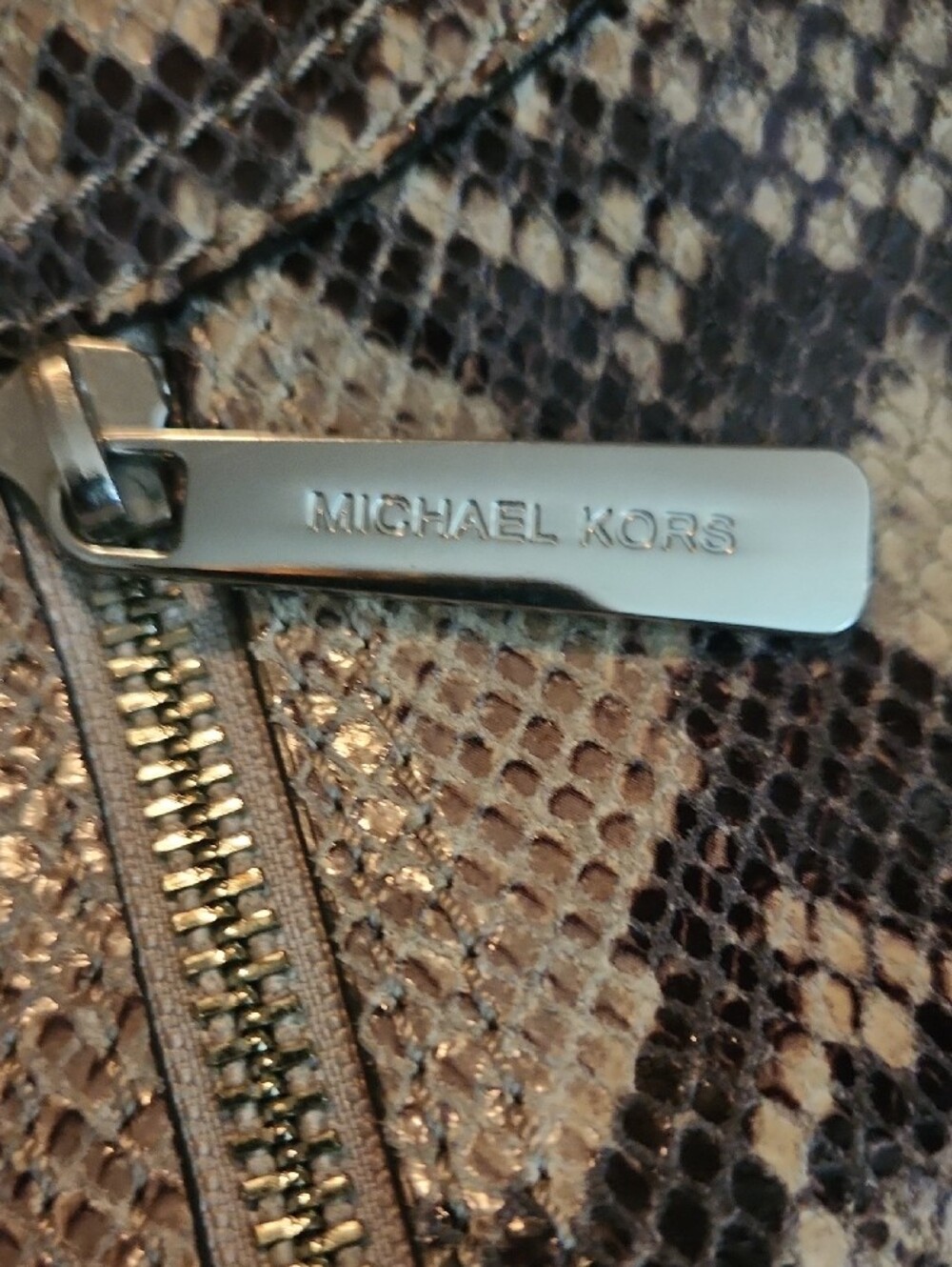 Michael Kors Beige and Black Snakeskin-Print Shoulder Bag with Silver Hardware - Picture 2 of 7
